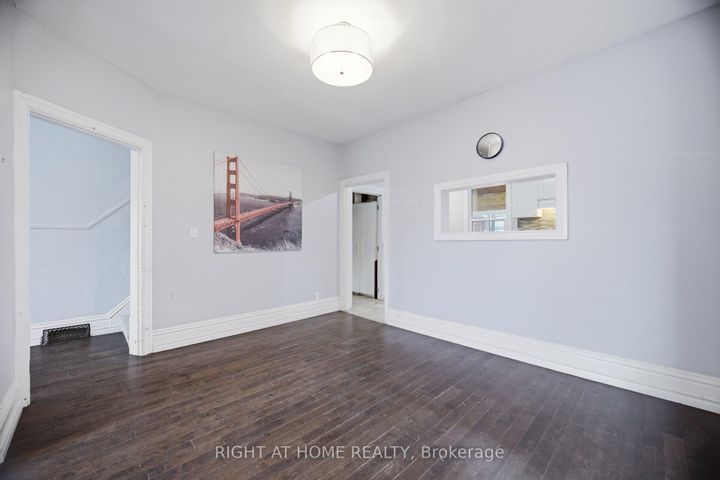 Photo 11 at 14 William Street, Landsdale, Hamilton