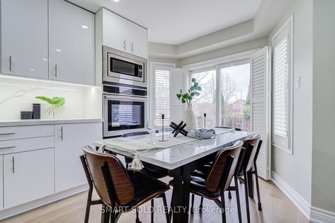 Photo 14 at 53 Cassia Crescent, Maple, Vaughan