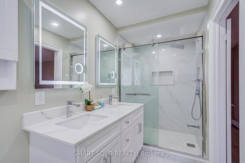 Photo 22 at 53 Cassia Crescent, Maple, Vaughan