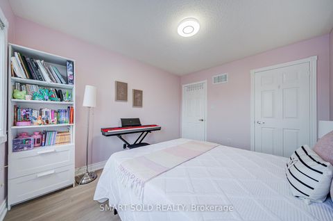 Photo 25 at 53 Cassia Crescent, Maple, Vaughan