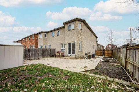 Photo 36 at 53 Cassia Crescent, Maple, Vaughan