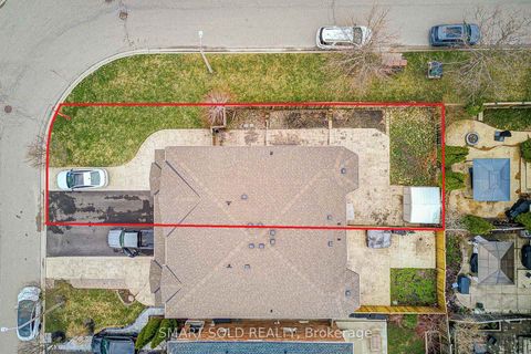 Photo 41 at 53 Cassia Crescent, Maple, Vaughan