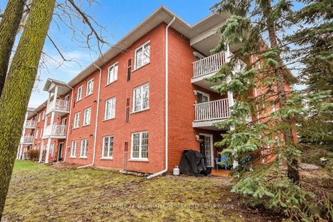 Photo 2 at 114 - 49 Jacobs Terrace, Allandale, Barrie