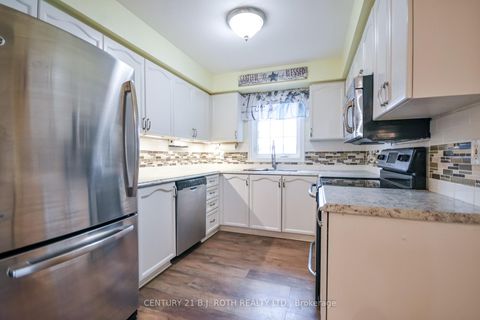 Photo 4 at 114 - 49 Jacobs Terrace, Allandale, Barrie