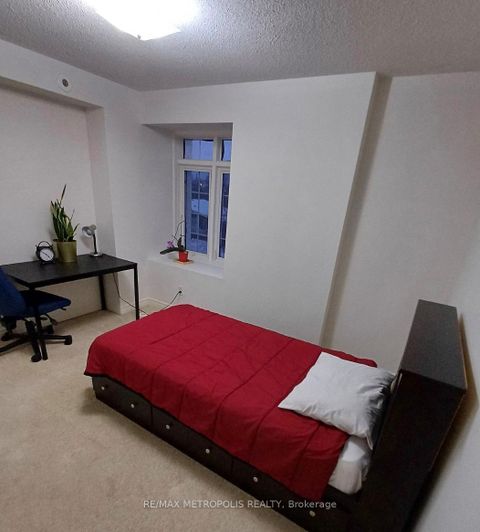 Photo 7 at 12 - 45 Cedarcroft Boulevard, Branson, Toronto