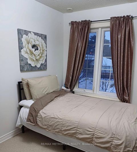 Photo 9 at 12 - 45 Cedarcroft Boulevard, Branson, Toronto