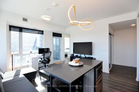 Photo 25 at 416 - 7950 Bathurst Street, Beverley Glen, Vaughan