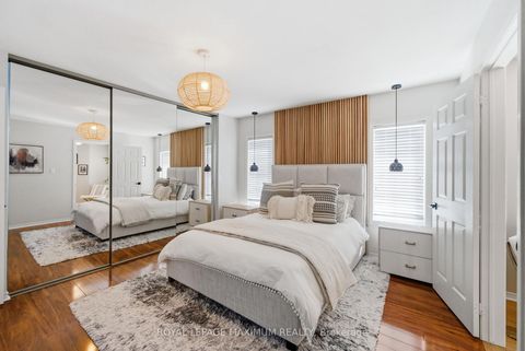 Photo 20 at 2 Castle Park Boulevard, Sonoma Heights, Vaughan