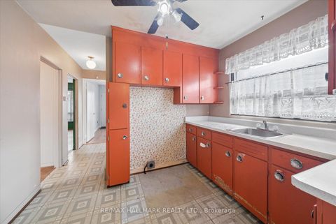 Photo 12 at 31A Laurel Avenue, Kennedy Park, Toronto