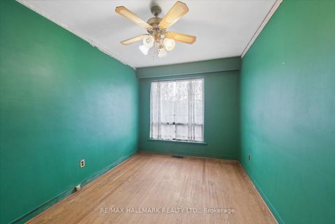 Photo 21 at 31A Laurel Avenue, Kennedy Park, Toronto