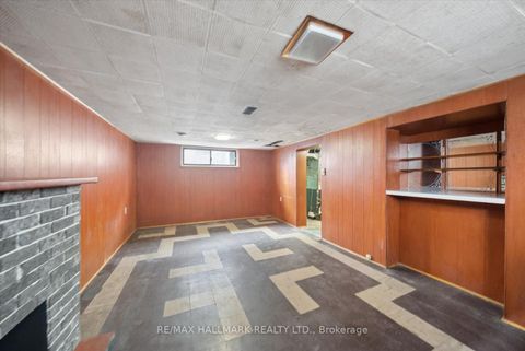 Photo 25 at 31A Laurel Avenue, Kennedy Park, Toronto