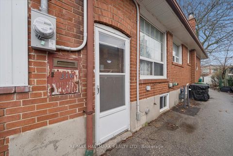 Photo 31 at 31A Laurel Avenue, Kennedy Park, Toronto