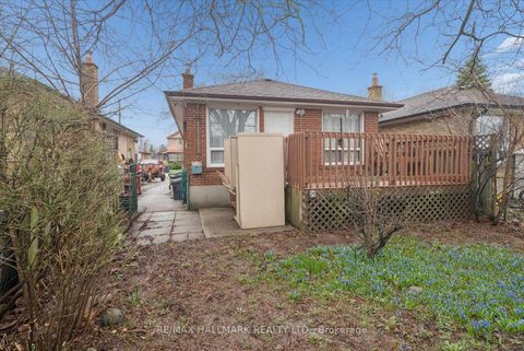 Photo 36 at 31A Laurel Avenue, Kennedy Park, Toronto