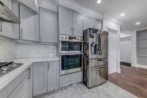 Photo 5 at 44 Tower Drive, Maryvale, Toronto