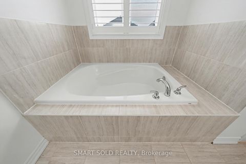 Photo 34 at 1239 Peelar Crescent, Lefroy, Innisfil