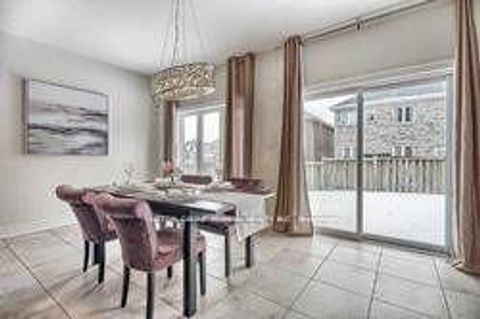 Photo 6 at 47 Edison Place, Patterson, Vaughan