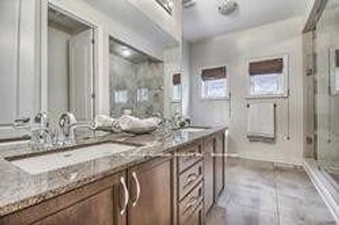 Photo 11 at 47 Edison Place, Patterson, Vaughan