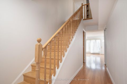 Photo 4 at 3 Rock Fern Way, Don Valley Village, Toronto