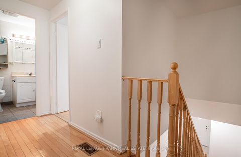 Photo 12 at 3 Rock Fern Way, Don Valley Village, Toronto