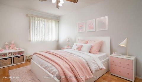 Photo 17 at 3 Rock Fern Way, Don Valley Village, Toronto