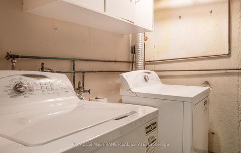 Photo 23 at 3 Rock Fern Way, Don Valley Village, Toronto