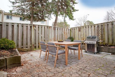 Photo 27 at 3 Rock Fern Way, Don Valley Village, Toronto