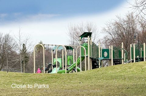 Photo 28 at 3 Rock Fern Way, Don Valley Village, Toronto