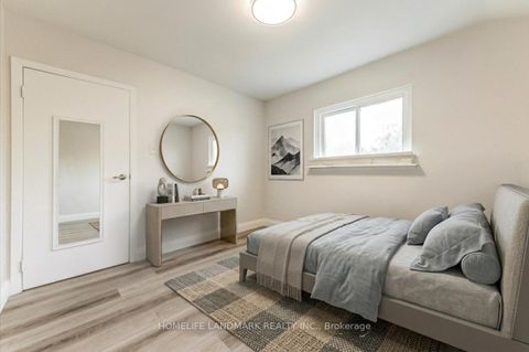 Photo 7 at 25 Secroft Crescent, Black Creek, Toronto