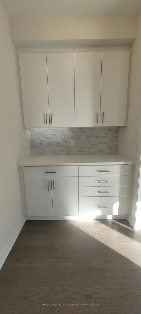 Photo 7 at 149 Dovedale Drive, Keswick South, Georgina