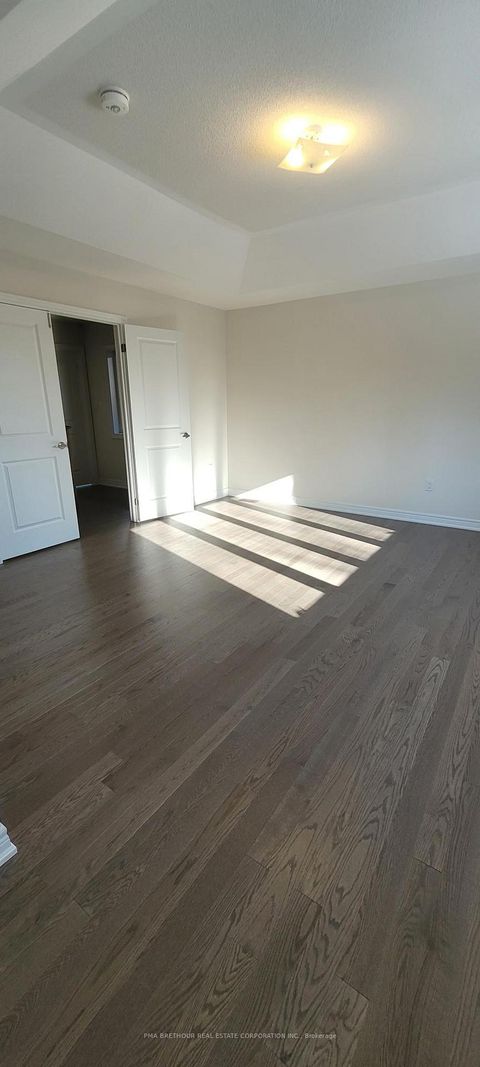 Photo 13 at 149 Dovedale Drive, Keswick South, Georgina