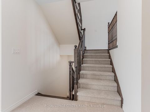 Photo 20 at 7 Wayne Allison Drive, Sutton & Jackson's Point, Georgina