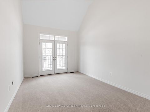 Photo 21 at 7 Wayne Allison Drive, Sutton & Jackson's Point, Georgina