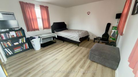 Photo 21 at 21 Mitre Place, The Westway, Toronto