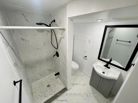 Photo 28 at 21 Mitre Place, The Westway, Toronto