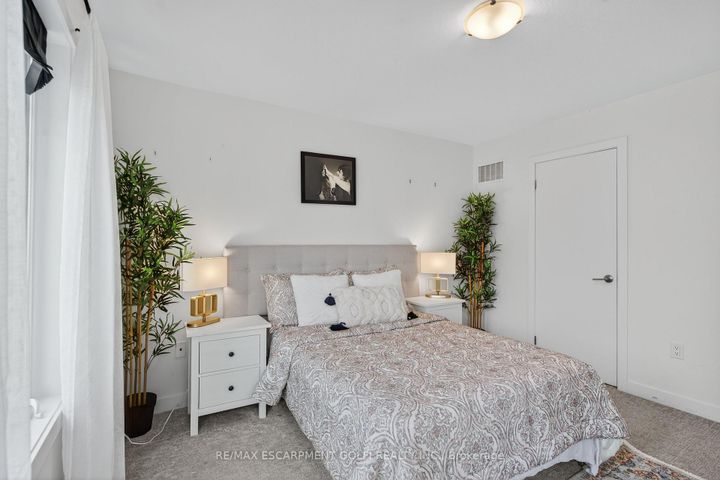 Photo 14 at 21 - 288 Glover Road, Fruitland, Hamilton