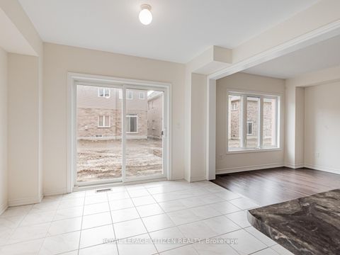 Photo 17 at 5 Wayne Allison Drive, Sutton & Jackson's Point, Georgina