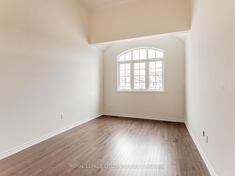 Photo 22 at 5 Wayne Allison Drive, Sutton & Jackson's Point, Georgina