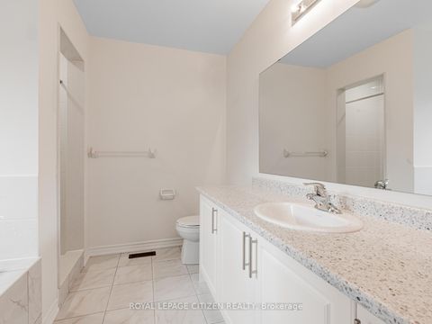 Photo 33 at 5 Wayne Allison Drive, Sutton & Jackson's Point, Georgina