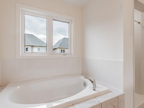 Photo 34 at 5 Wayne Allison Drive, Sutton & Jackson's Point, Georgina