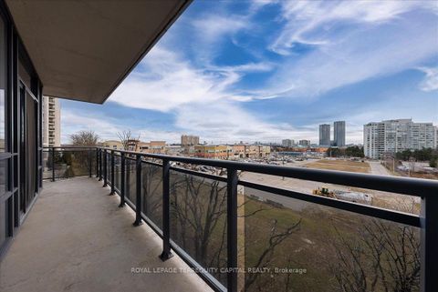 Photo 24 at 505 - 85 North Park Road, Beverley Glen, Vaughan