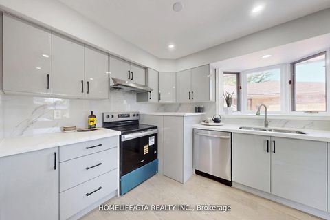 Photo 10 at 16 Woolwick Drive, Woburn, Toronto