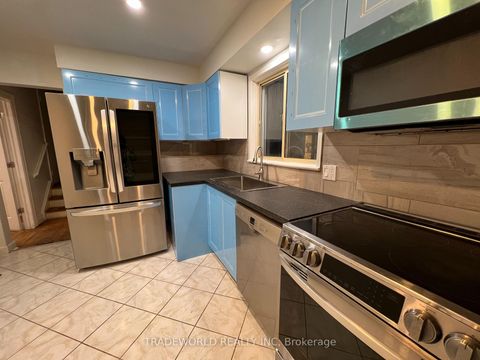 Photo 5 at 25 Linelle Street, Westgate, Toronto