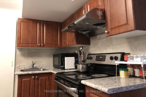 Photo 11 at 25 Linelle Street, Westgate, Toronto