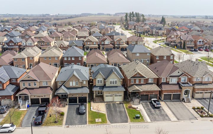 Photo 1 at 157 Niagara Trail, Georgetown, Halton Hills