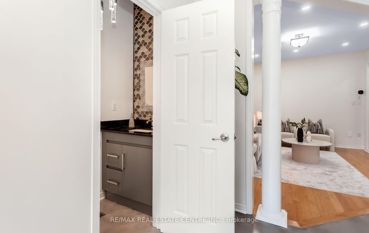 Photo 4 at 157 Niagara Trail, Georgetown, Halton Hills