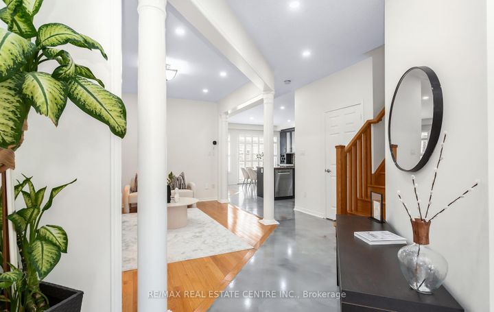 Photo 5 at 157 Niagara Trail, Georgetown, Halton Hills