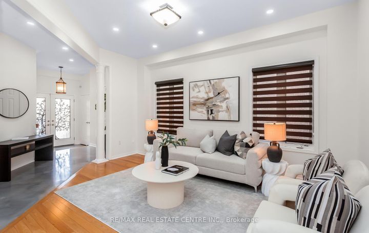 Photo 9 at 157 Niagara Trail, Georgetown, Halton Hills