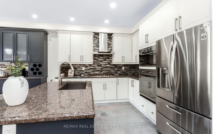 Photo 17 at 157 Niagara Trail, Georgetown, Halton Hills