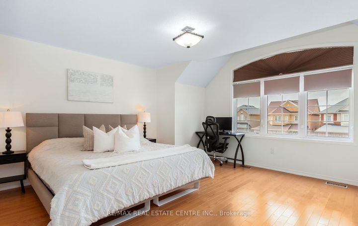 Photo 26 at 157 Niagara Trail, Georgetown, Halton Hills