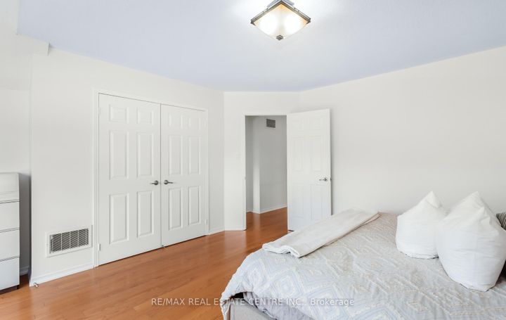 Photo 27 at 157 Niagara Trail, Georgetown, Halton Hills